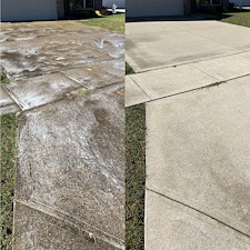 Driveway-Cleaning-Services-Performed-Professionally-in-Lexington-Kentucky-near-Polo-Club-Blvd 0